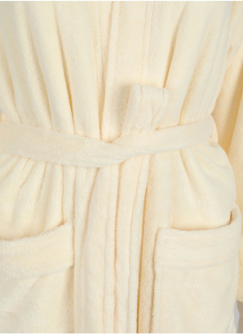 Luxury Bathrobes & Loungewear - Dune Beige Bathrobe - Luxurious Oatmeal Adult Bathrobe - High Water Absorption, Ultra-Soft, Lightweight, and Made from Finest Coral Fleece - Trendy Wide Sleeves and Long Length for Everyday Elegance