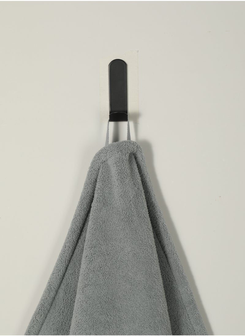 Dark Grey Large Bath Towel - Ultra-Soft Coral Fleece, High Water Absorption, Lightweight, and Gentle on Sensitive Skin - Quick-Dry and Durable for Everyday Use