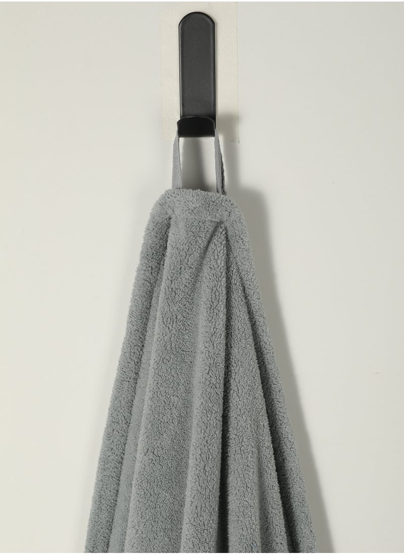 Dark Grey Large Bath Towel - Ultra-Soft Coral Fleece, High Water Absorption, Lightweight, and Gentle on Sensitive Skin - Quick-Dry and Durable for Everyday Use