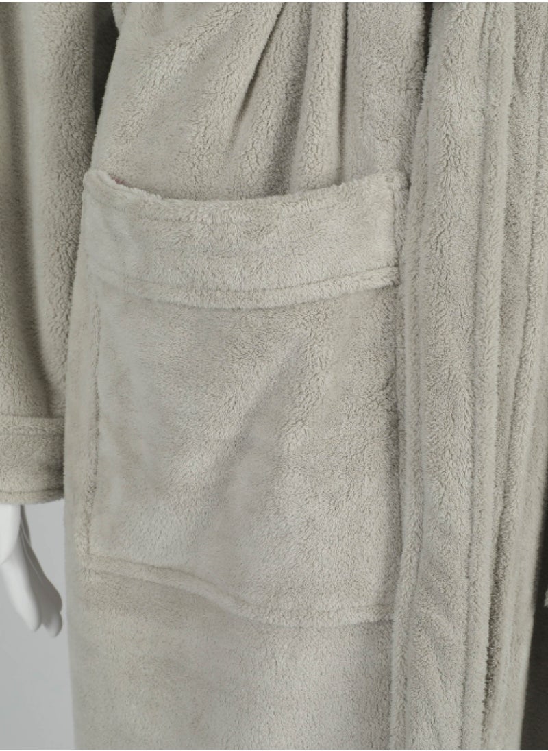 Luxury Bathrobes & Loungewear - Ultra-Soft & Stylish Comfort - Elegant Light Grey - Elegant Light Grey Adult Bathrobe - High Water Absorption, Ultra-Soft, Lightweight, and Made from Finest Coral Fleece - Modern Design with Wide Sleeves and Long Length for Maximum Comfort