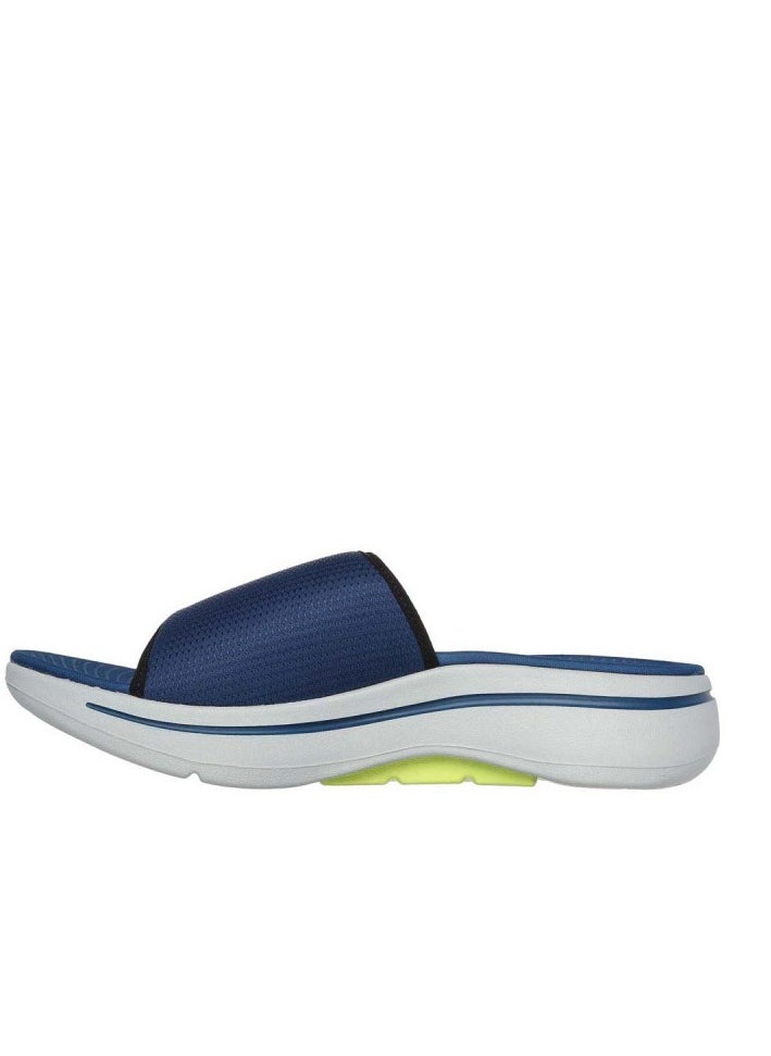 GO WALK ARCH FIT SANDAL