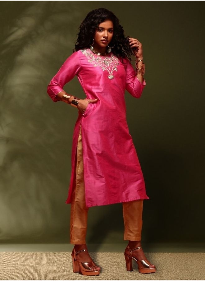 Embroidered kurta-pink