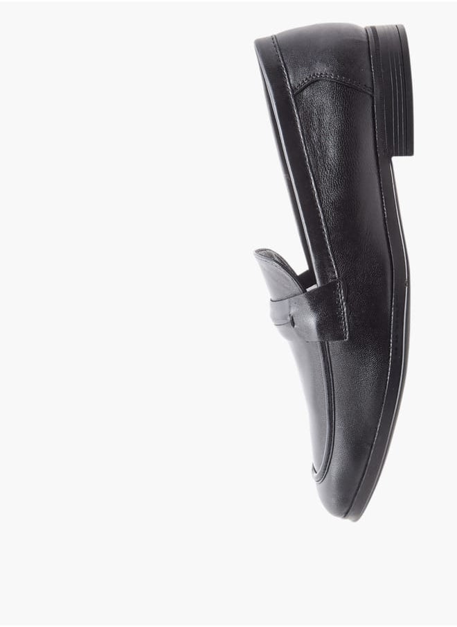 Men's Cutout Detail Slip-On Loafers