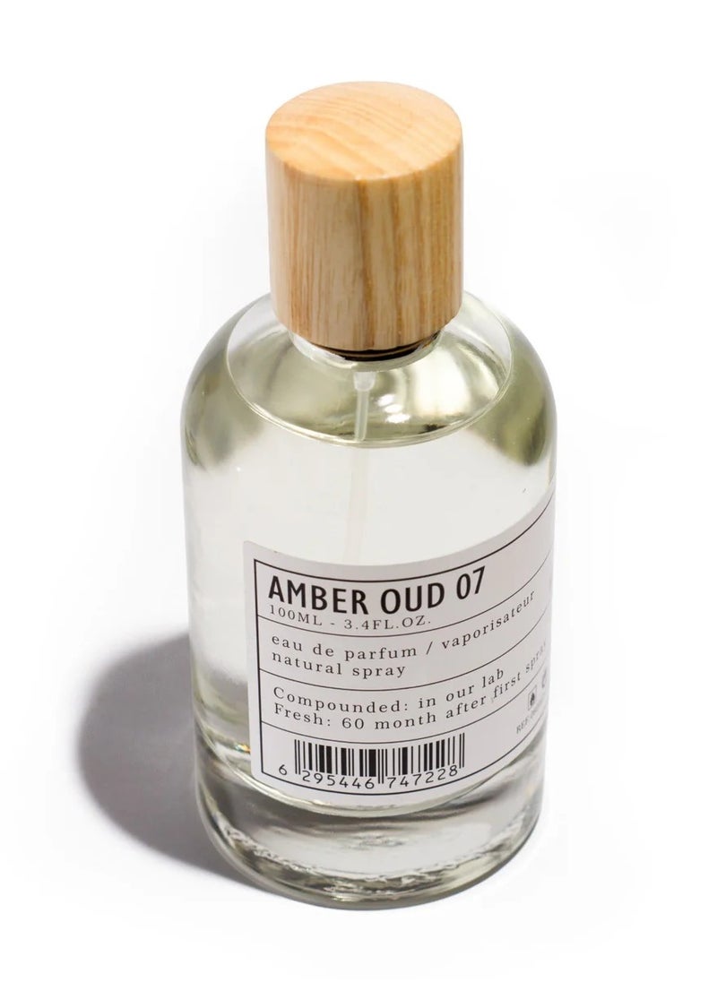 AMBER OUD