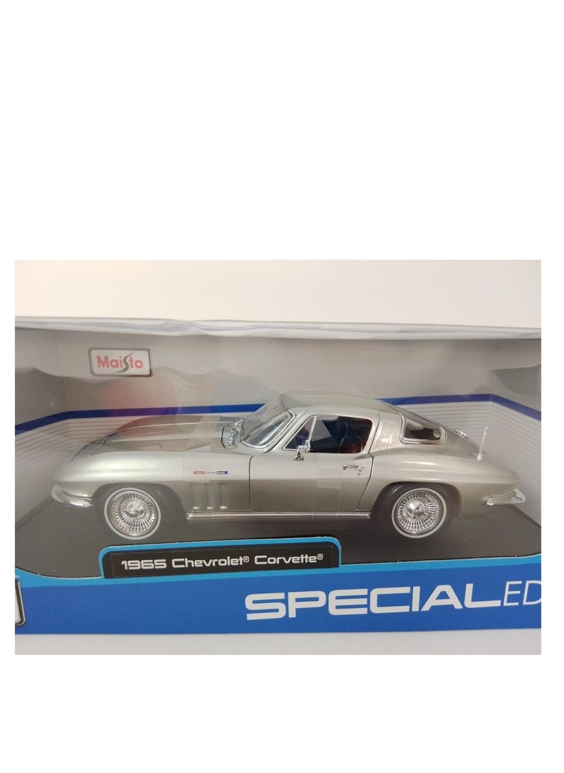 1:18 1965 CHEVROLET CORVETTE SILVER