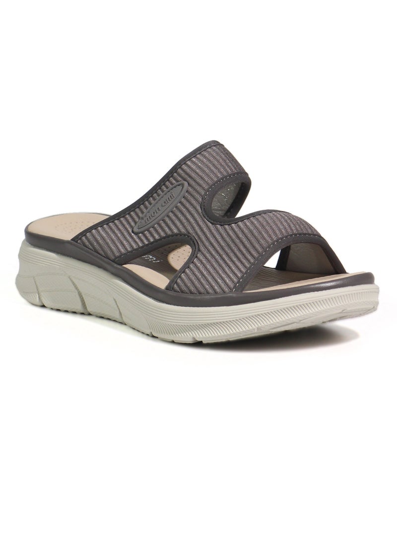 Monami Women's Slide Sandals - Super Comfy & Cushioned Slides for Women, Lightweight Soft Comfort Sandals with Arch Support, Stylish Casual Slides for Indoor, Outdoor, and Beach Wear