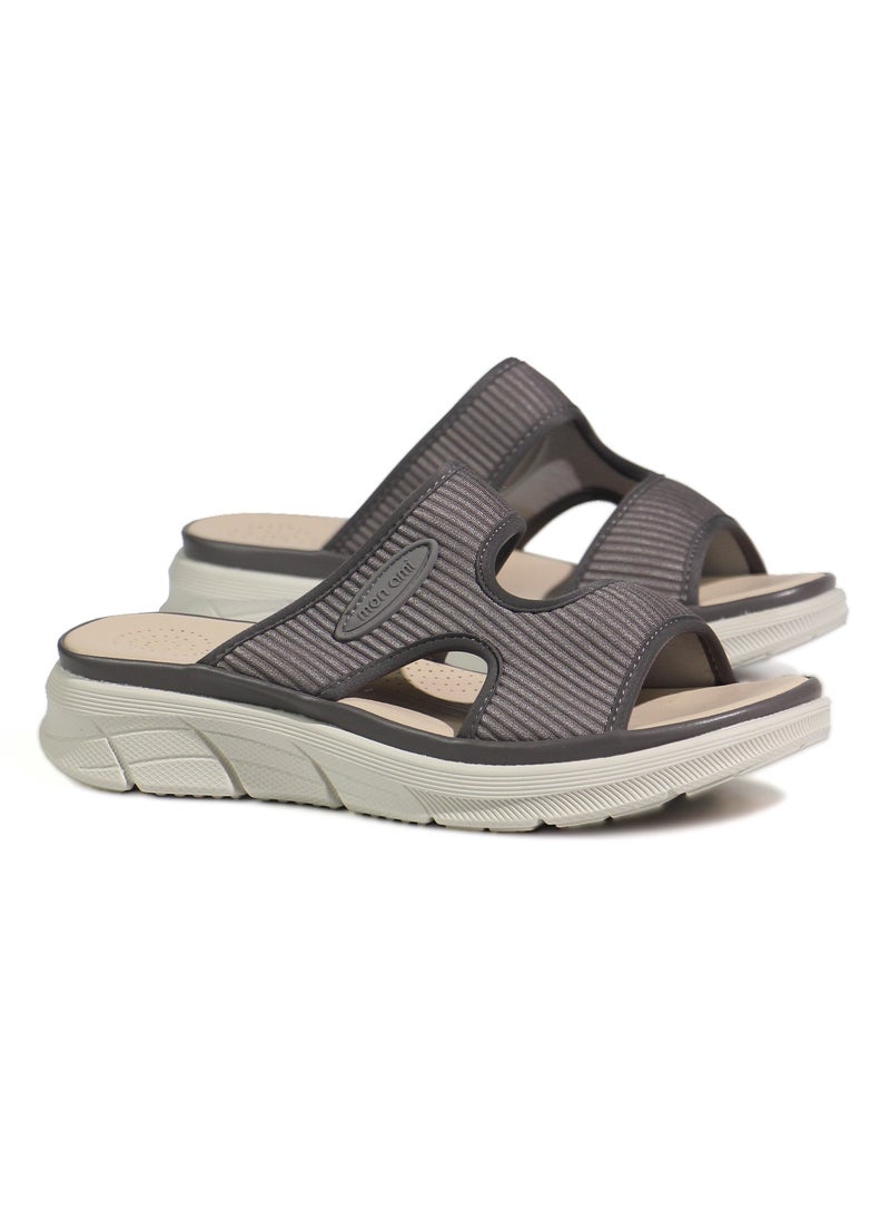 Monami Women's Slide Sandals - Super Comfy & Cushioned Slides for Women, Lightweight Soft Comfort Sandals with Arch Support, Stylish Casual Slides for Indoor, Outdoor, and Beach Wear