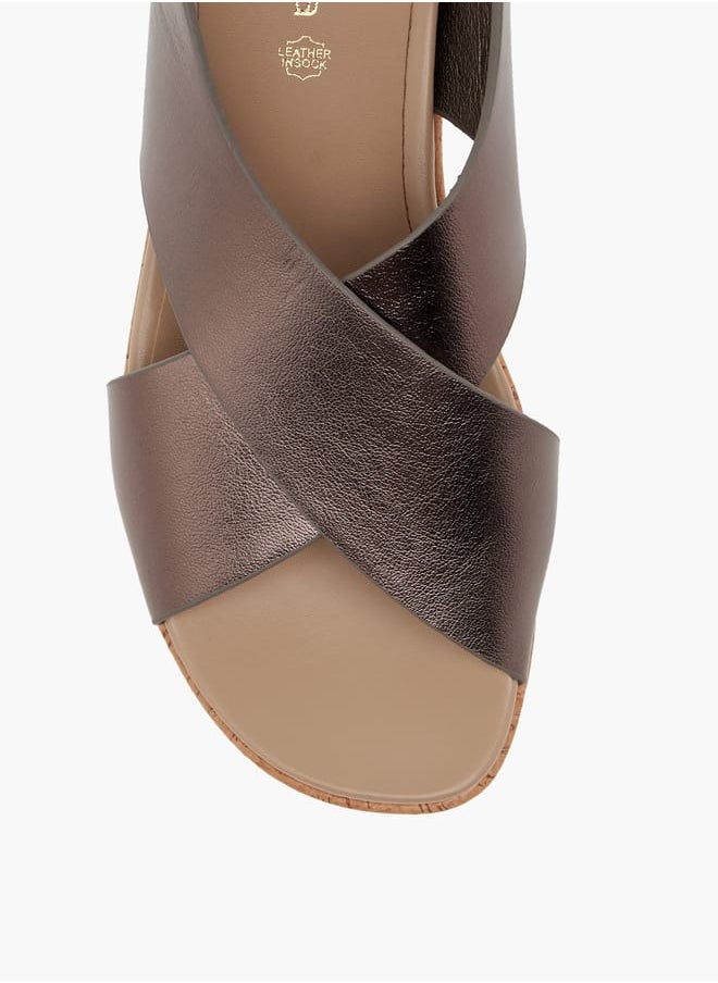 Women Foil Textured Cross-Strap Platform Sandals with Hook and Loop Closure