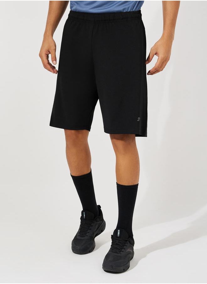 Textured T-Shirt and Shorts Sports Fitness Suit Set