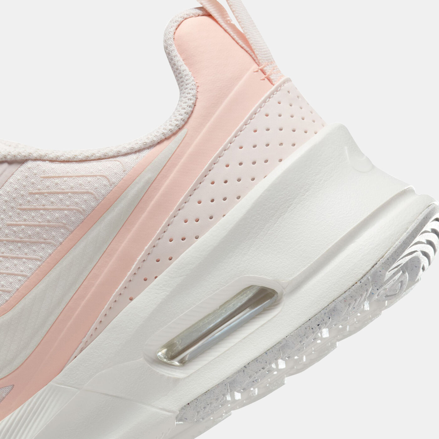 Women's Air Max Nuaxis Shoes