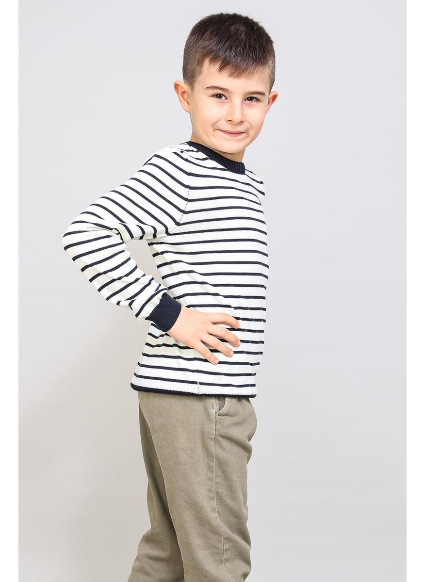 Kids' Pinstripe Sweater (C21-18935)