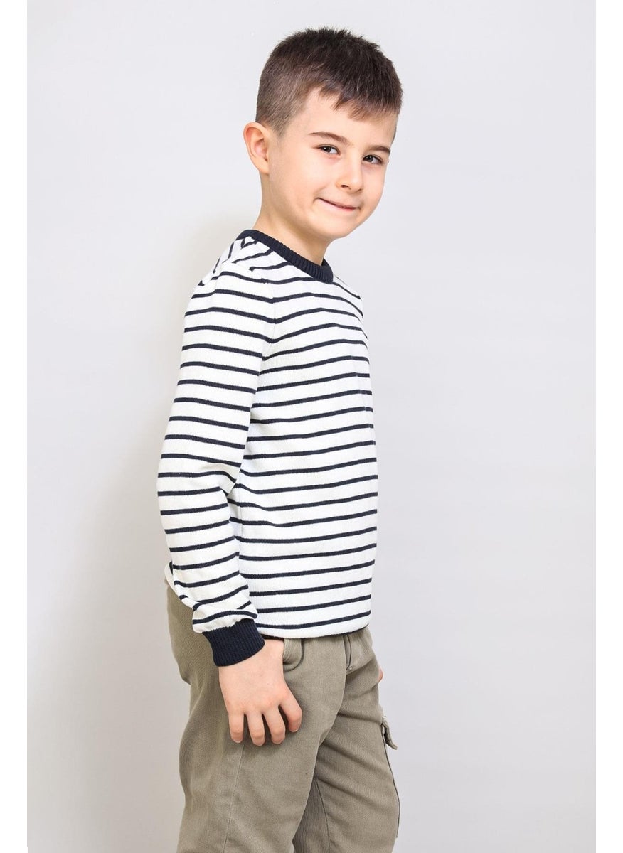 Kids' Pinstripe Sweater (C21-18935)