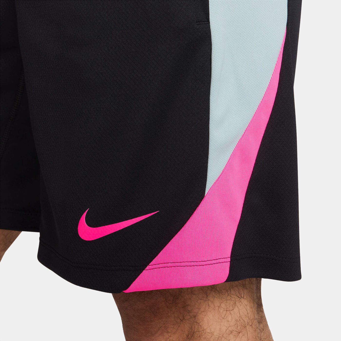 Men's Strike Dri-FIT Football Shorts