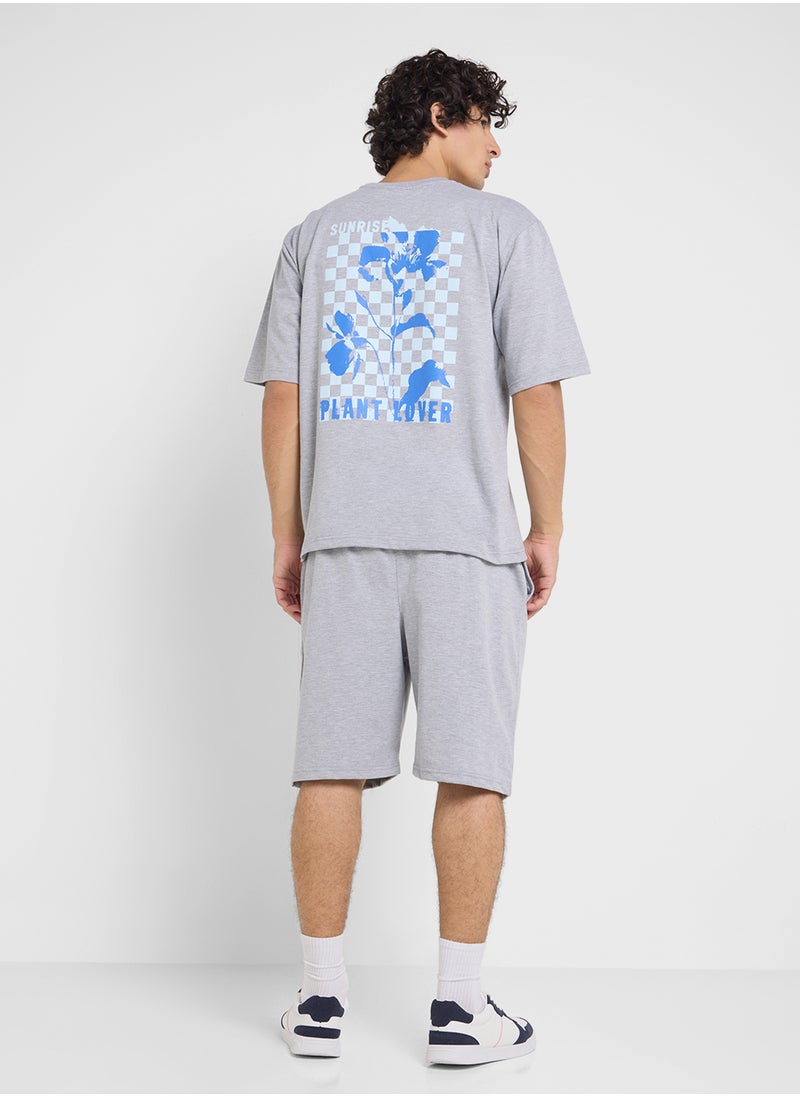 Graphic T-Shirts And Shorts Sets