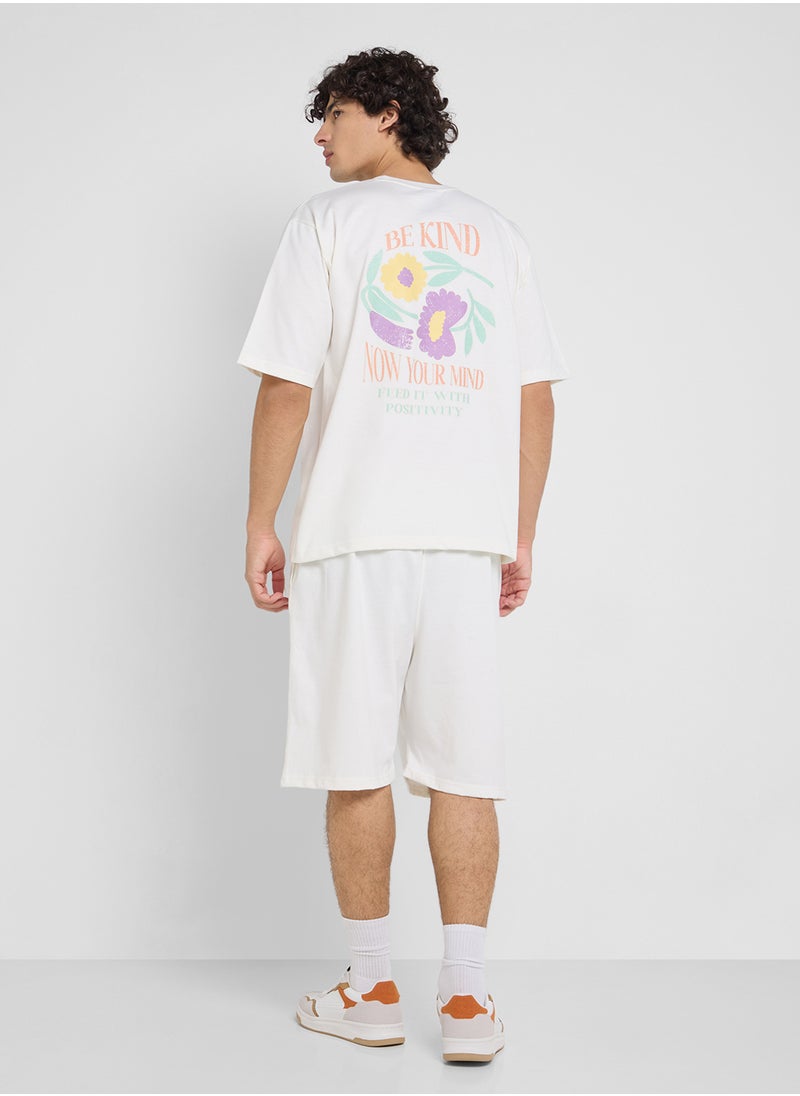Graphic T-Shirts And Shorts Sets