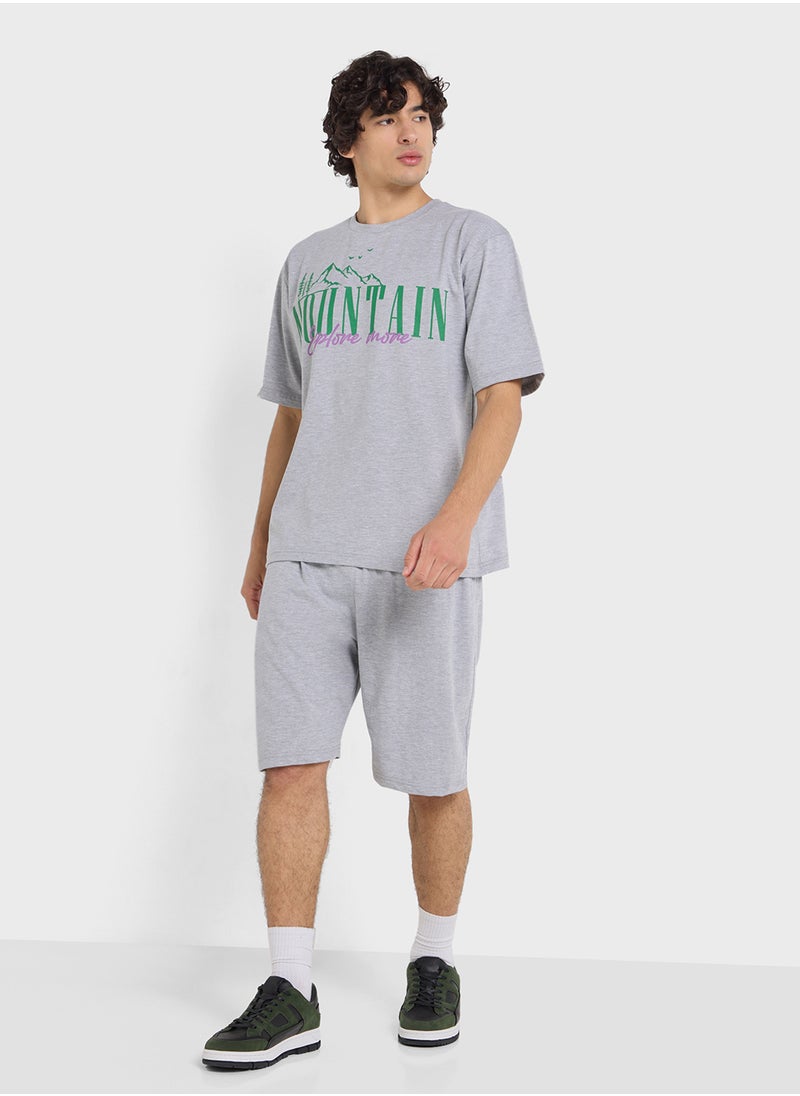 Graphic T-Shirts And Shorts Sets
