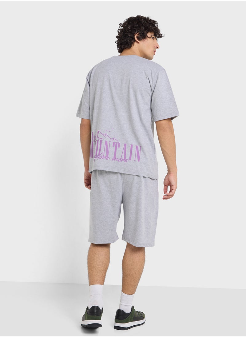 Graphic T-Shirts And Shorts Sets