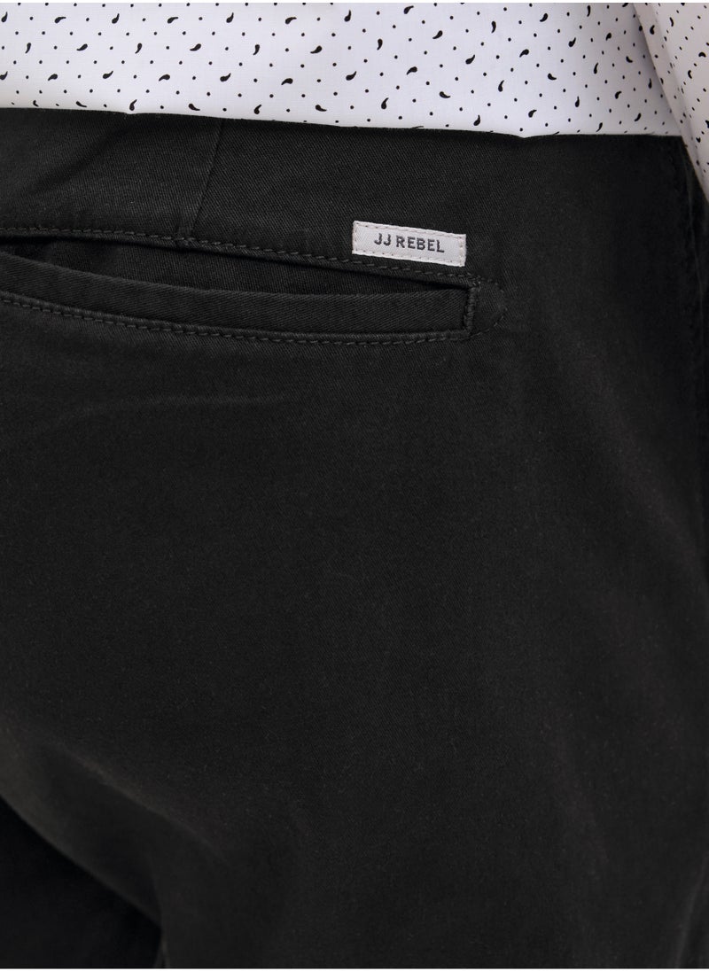 Jrebkenni Sharp Chinos
