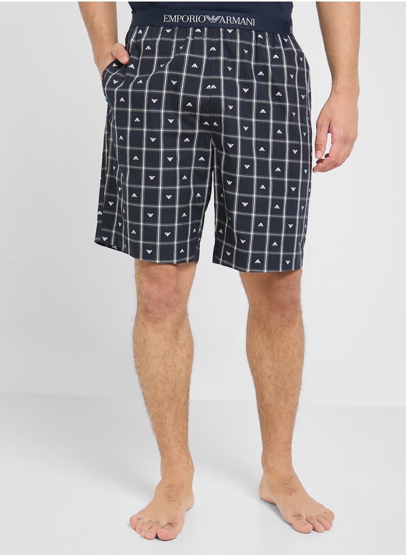 Crew Neck T-Shirt & Logo Band Shorts