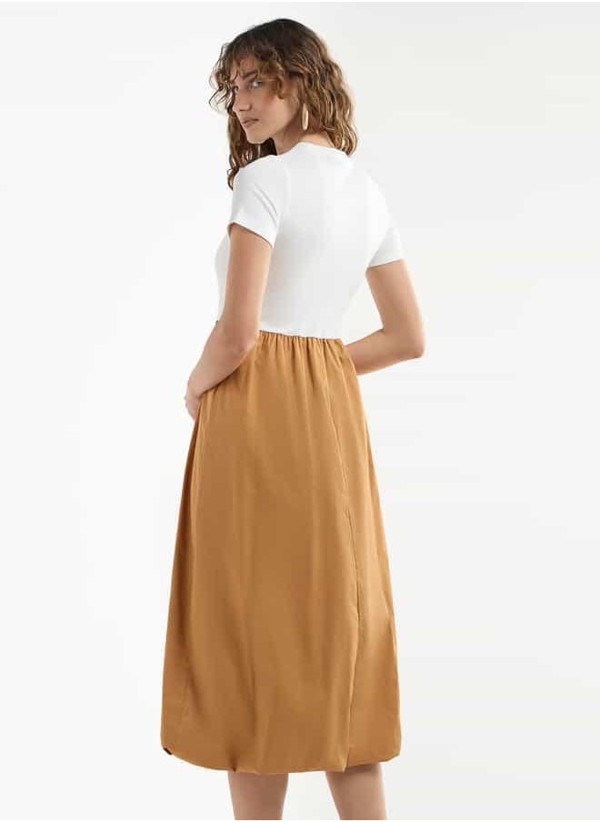 Colourblock A-line Dress with Round Neck and Short Sleeves