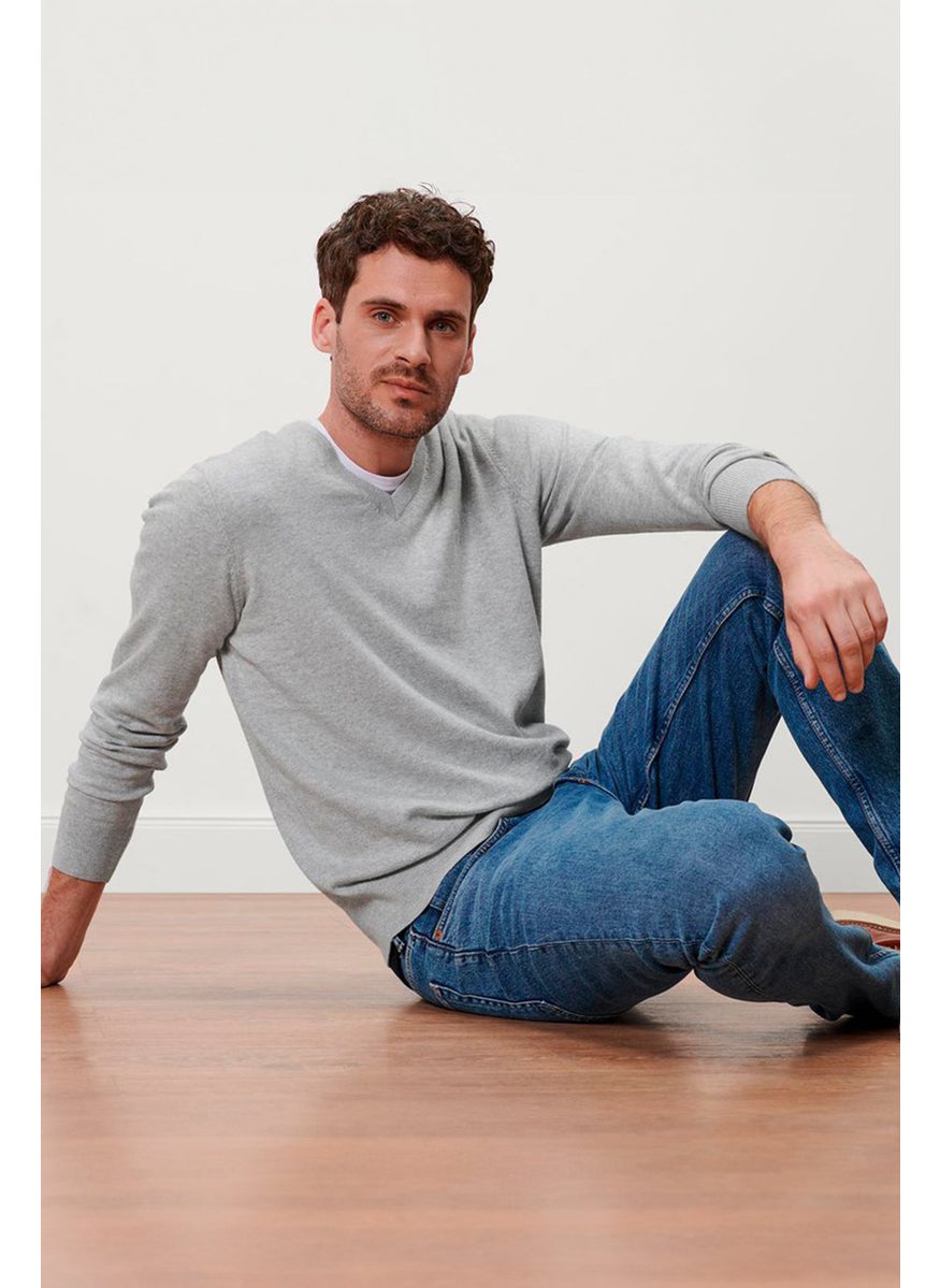 Men V Neck Long Sleeve Kitted Sweater, Grey
