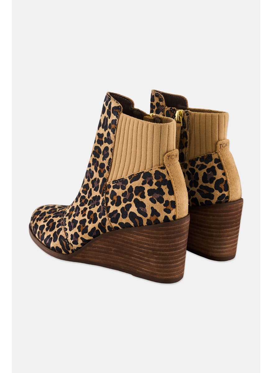 Women Sadie Zipper Closure Ankle Boots, Multicolor