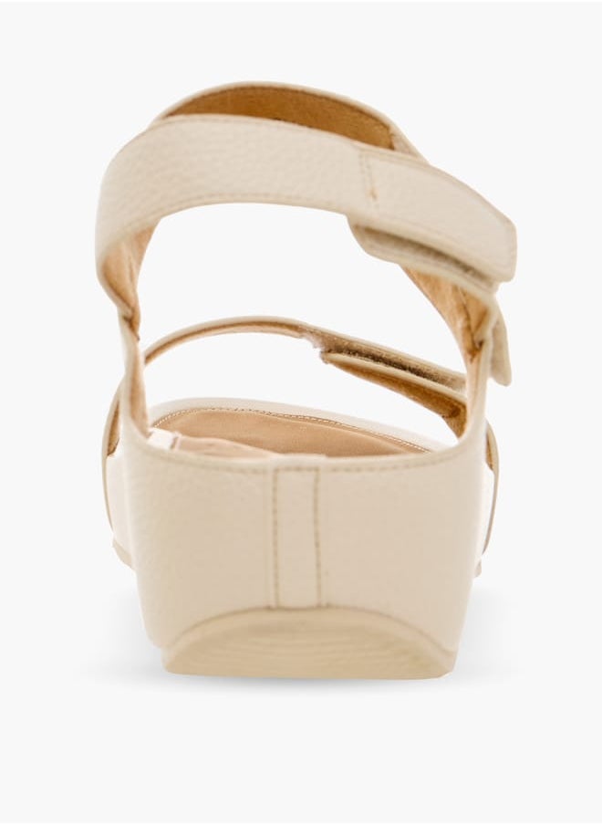 Women Textured Strap Sandals with Hook and Loop Closure