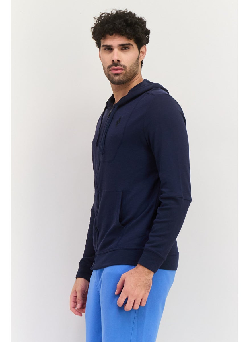 Men Sportswear Fit Long Sleeves Outdoor Hoodie, Navy