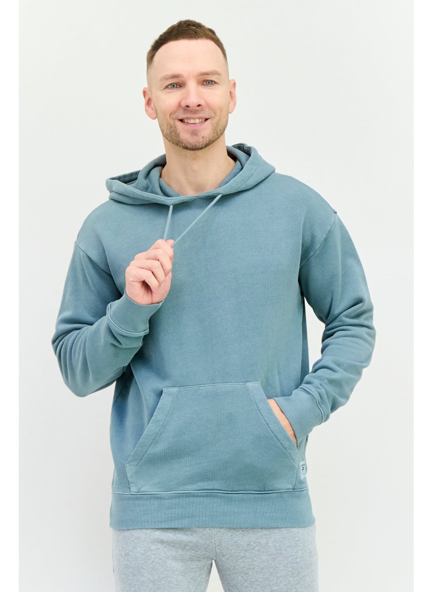 Men Sportswear Fit Long Sleeve Outdoor Hooded Sweatshirt, Pale Green