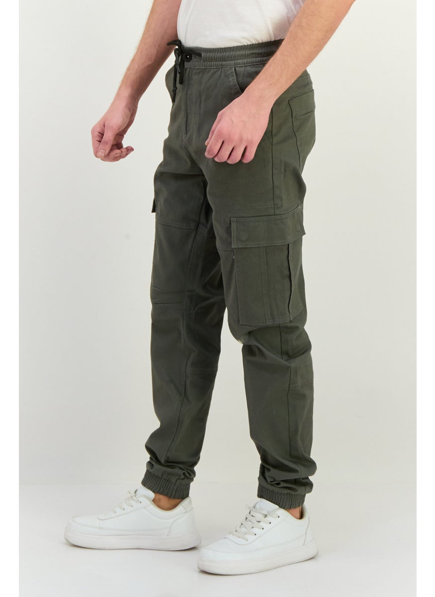 Men Stretch Fit Solid Cargo Pants, Grey