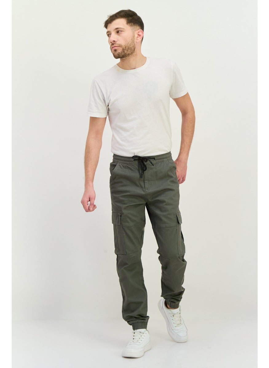 Men Stretch Fit Solid Cargo Pants, Grey