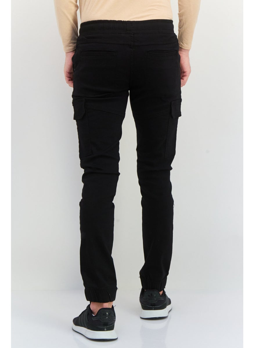 Men Tapered Fit Solid Cargo Pants, Black