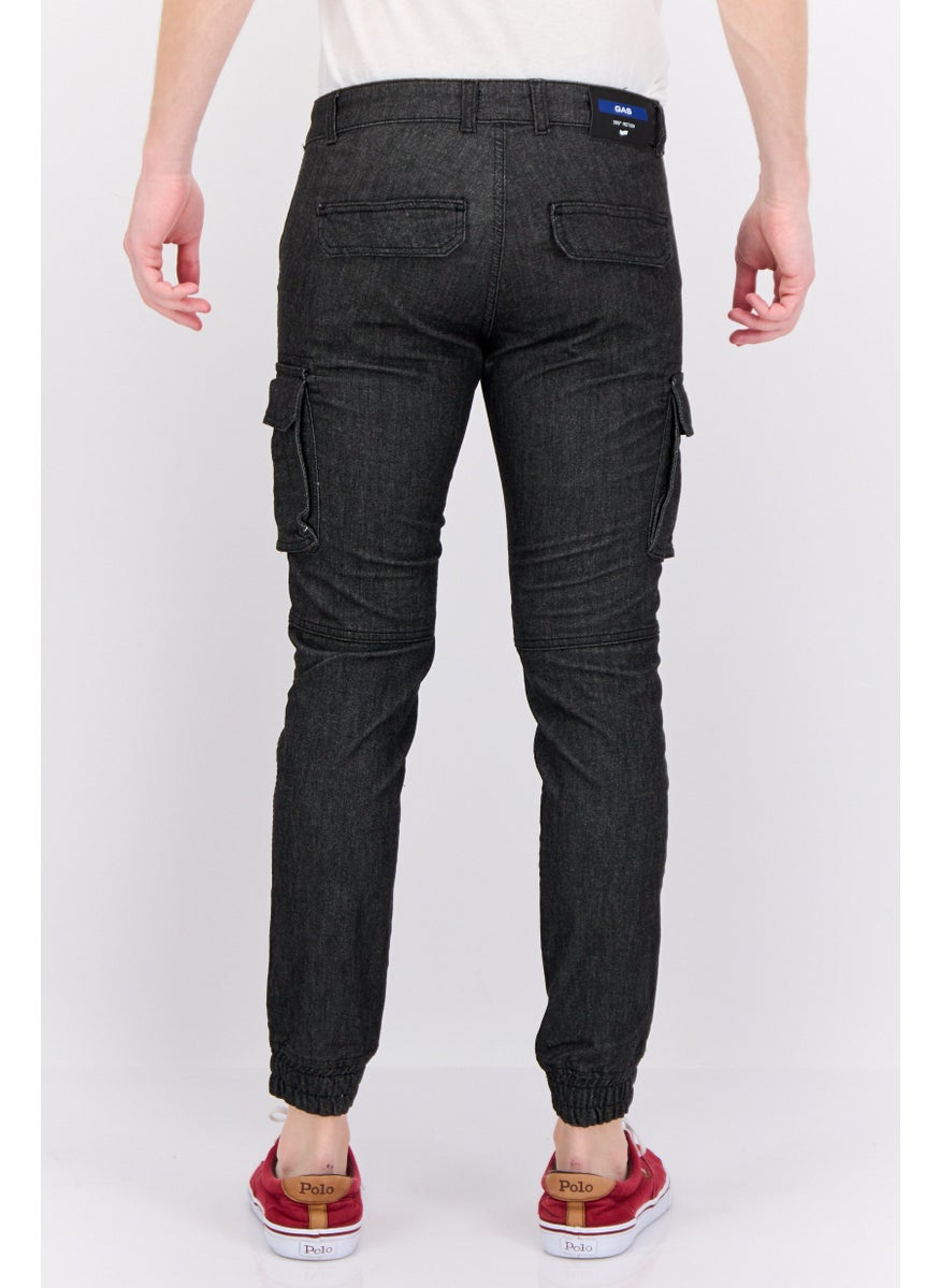 Men Regular Fit Solid Stretchable Cargo Pants, Black