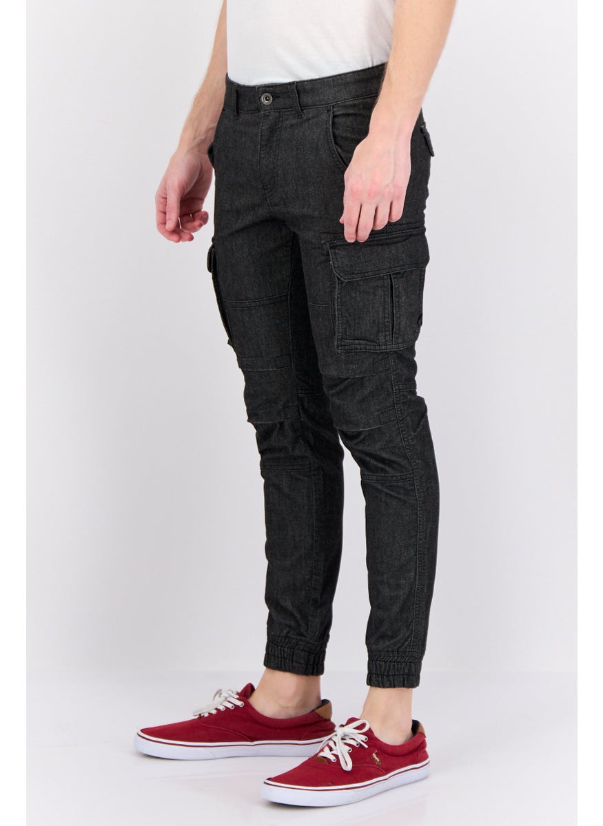Men Regular Fit Solid Stretchable Cargo Pants, Black
