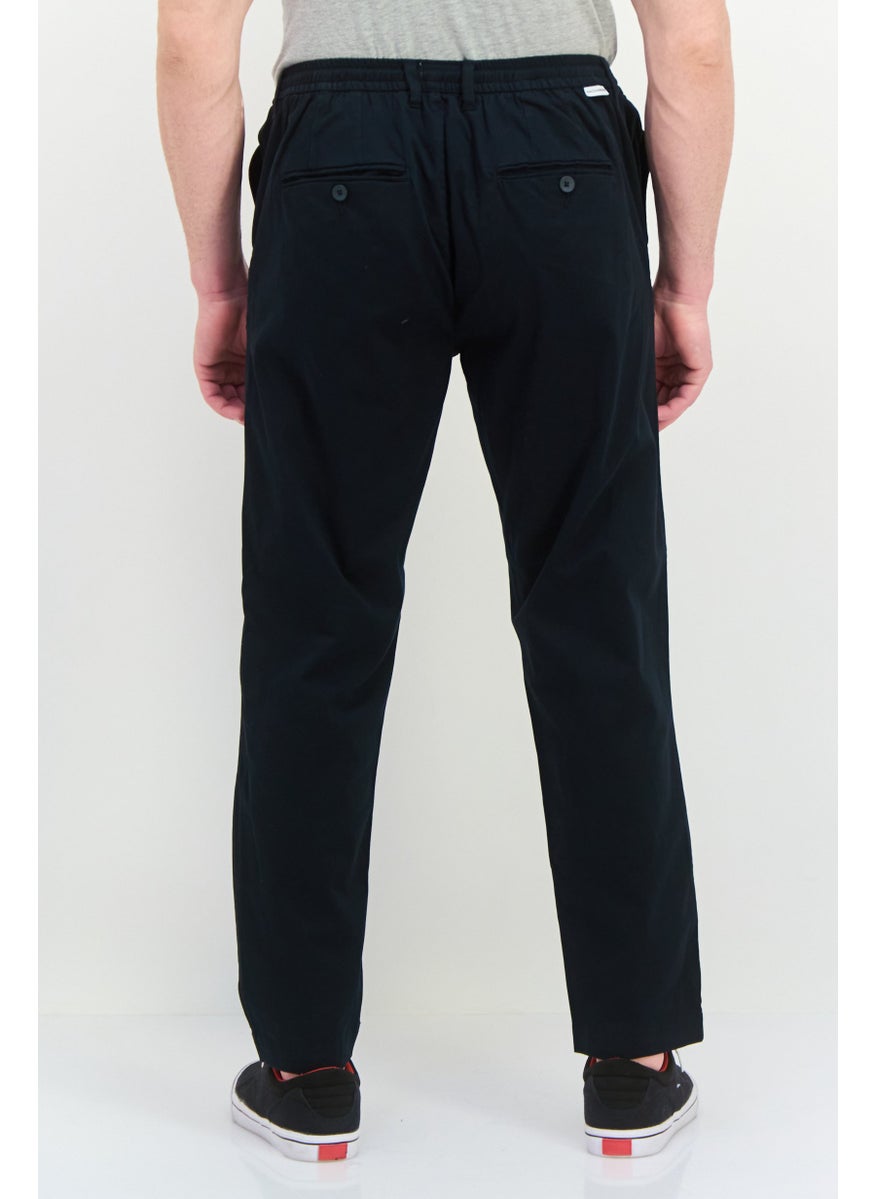 Men Regular Fit Plain Skinny Leg Pants, Black