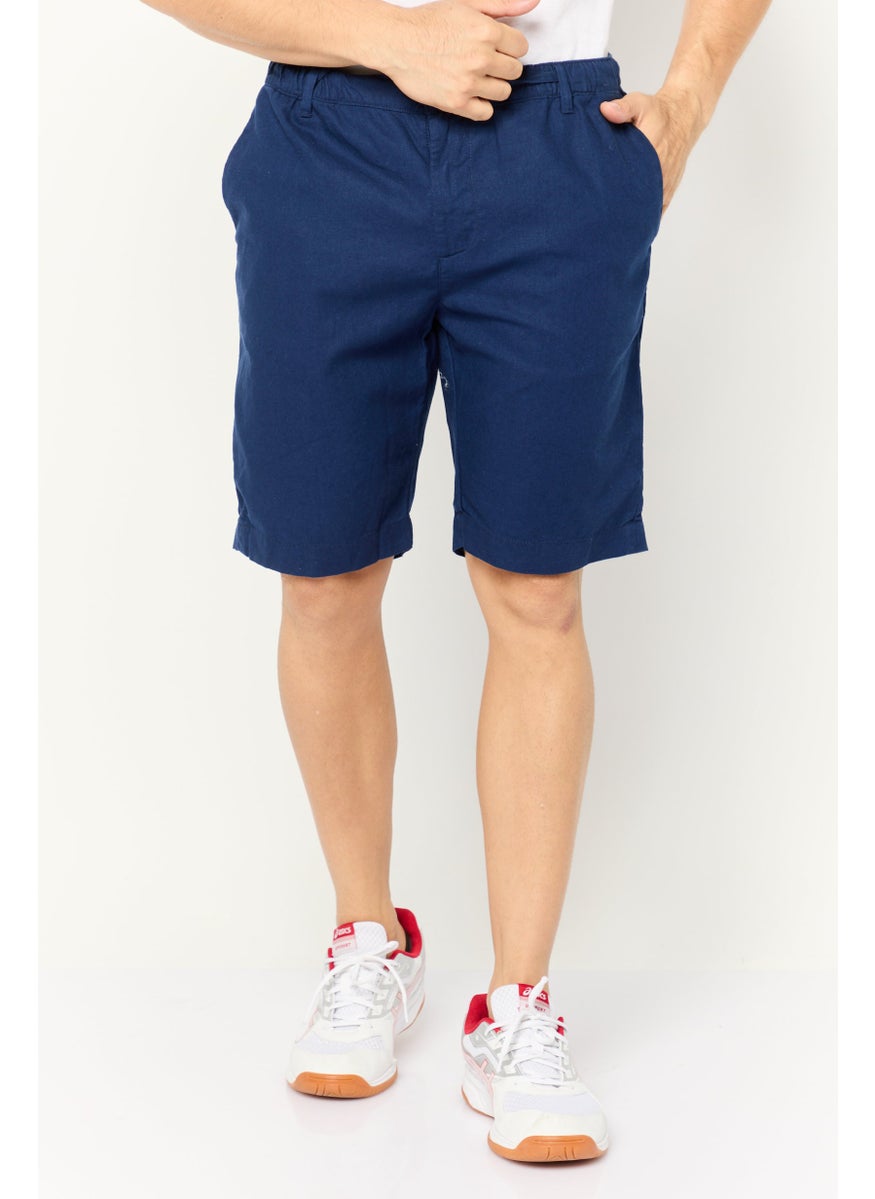 Men Solid Basic Shorts, Navy