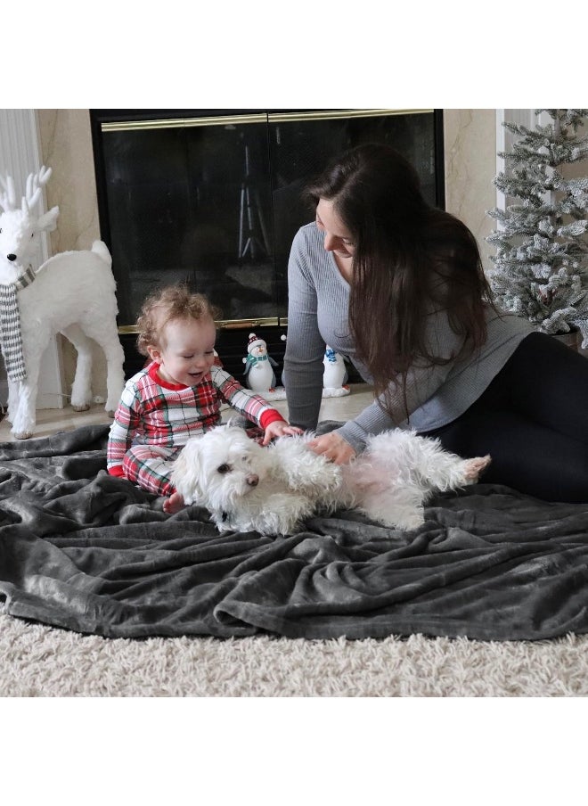 Bedsure Charcoal Fleece Blanket 50x70 Blanket - 300GSM Soft Lightweight Plush Cozy Blankets for Bed, Sofa, Couch, Travel, Camping