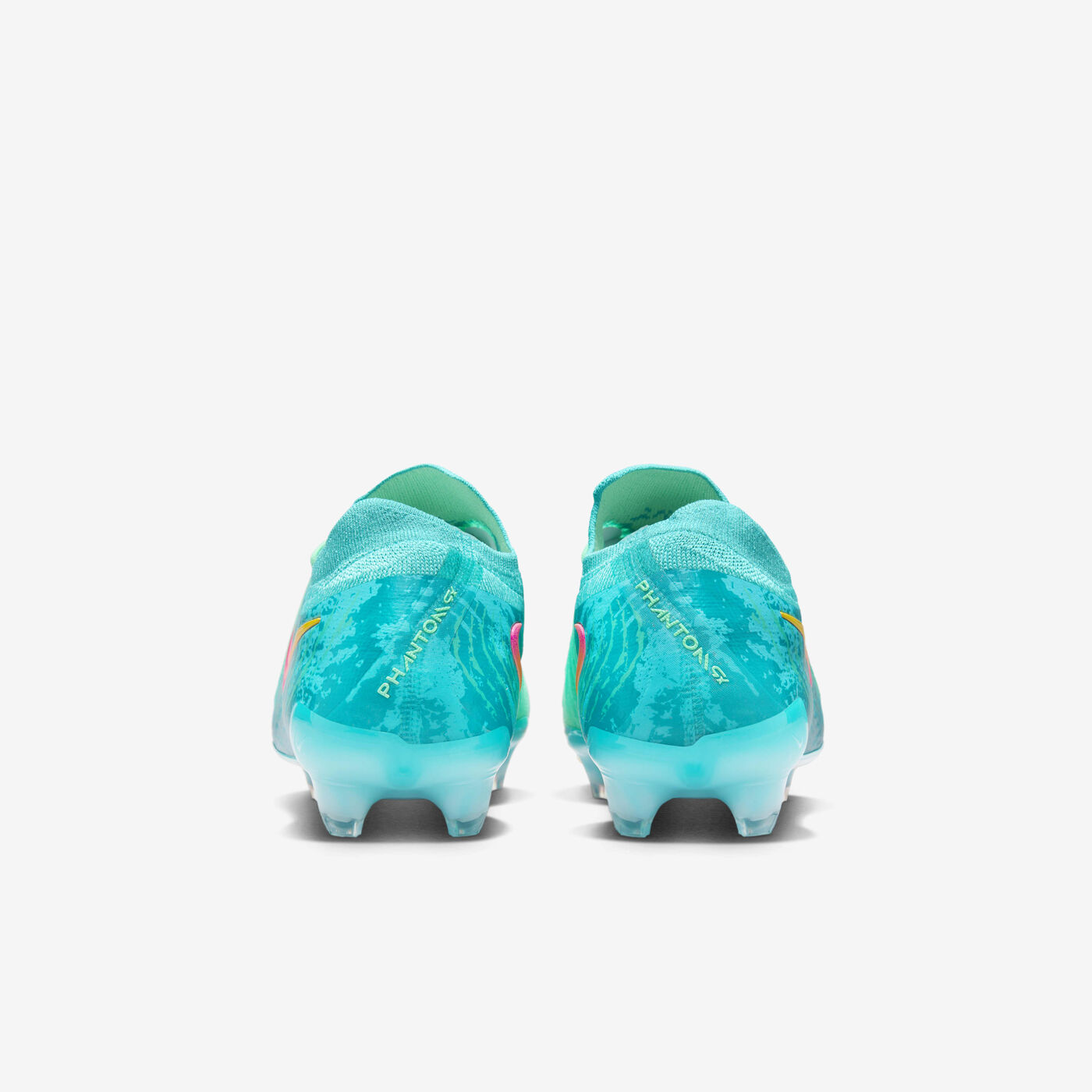 Phantom GX 2 Elite LV8 FG Football Shoes