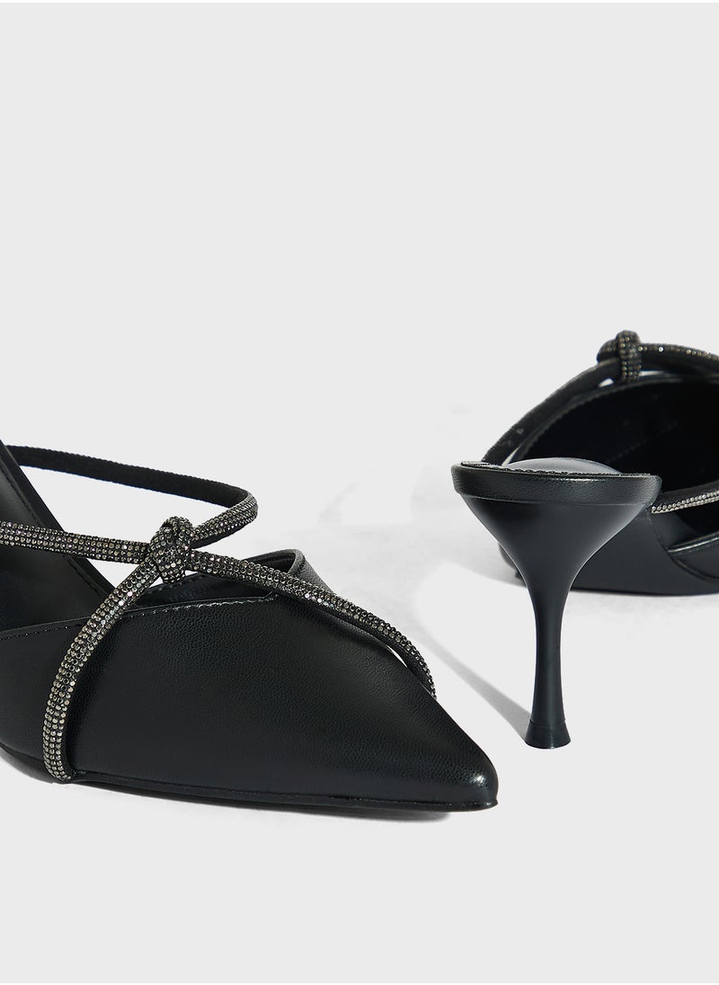 Diamante Knot Detail Pump