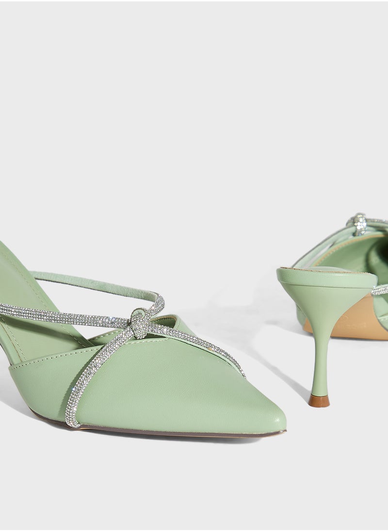 Diamante Knot Detail Pump
