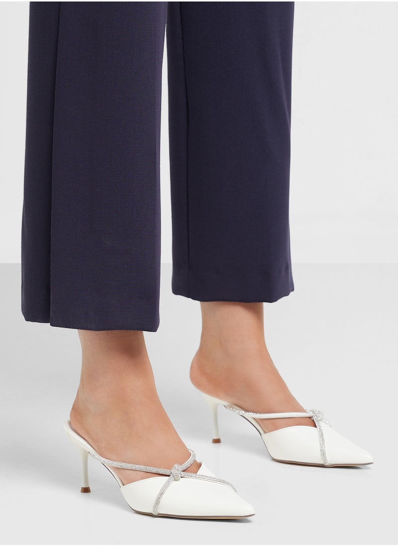 Diamante Knot Detail Pump