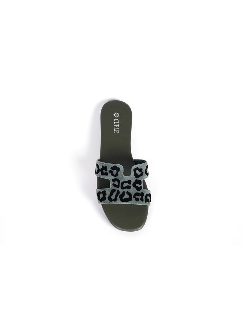 Ladies  flat slide Sandals printed
