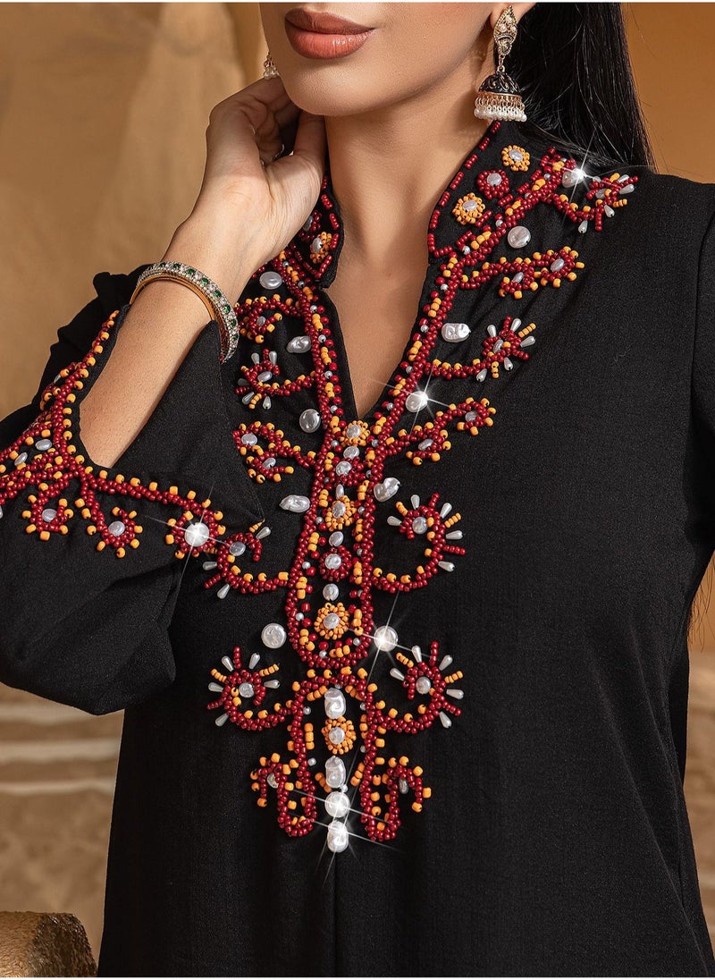 Elegant V-Neck Embroidered Dress with High-End Beading and Fashionable Design