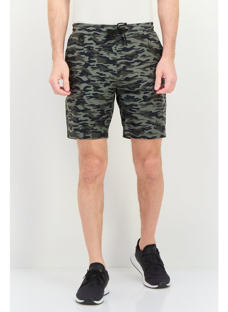 Men Camouflage Cargo Shorts, Multicolor