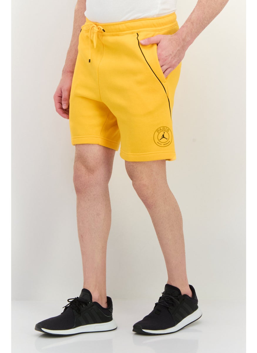 Men Standard Fit Brand Logo Outdoor Shorts, Black