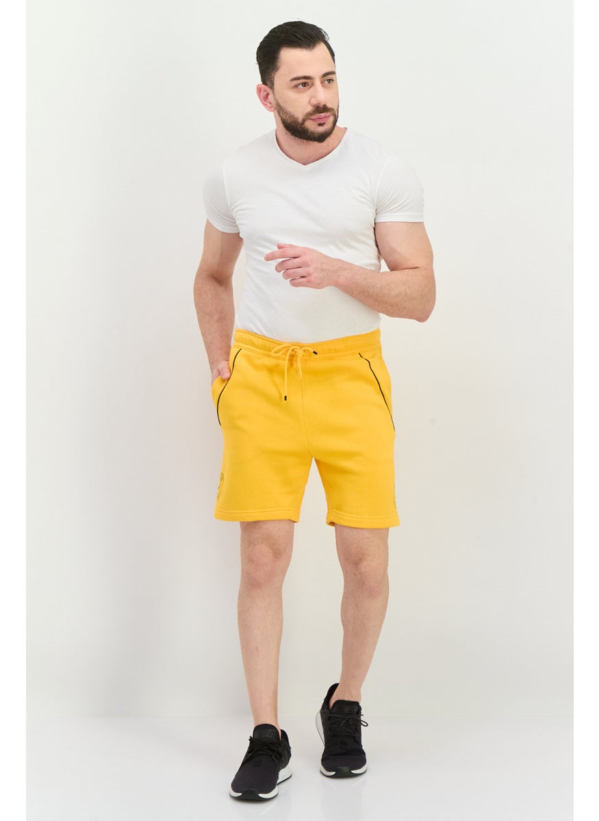 Men Standard Fit Brand Logo Outdoor Shorts, Black