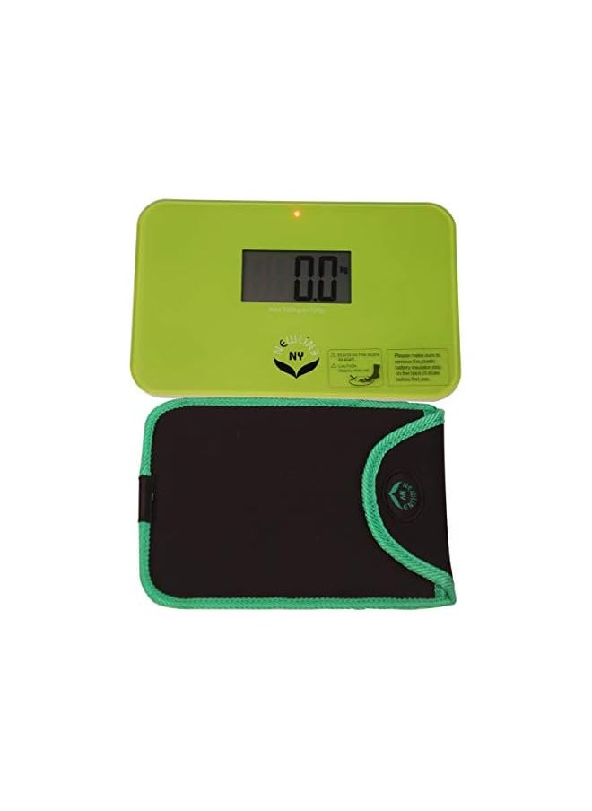 NEWLINE NY Step On Super Mini Smallest Travel Bathroom Scale With Trip Protection Sleeve Sbb0638Sm Gn Sms S001 Bg Green