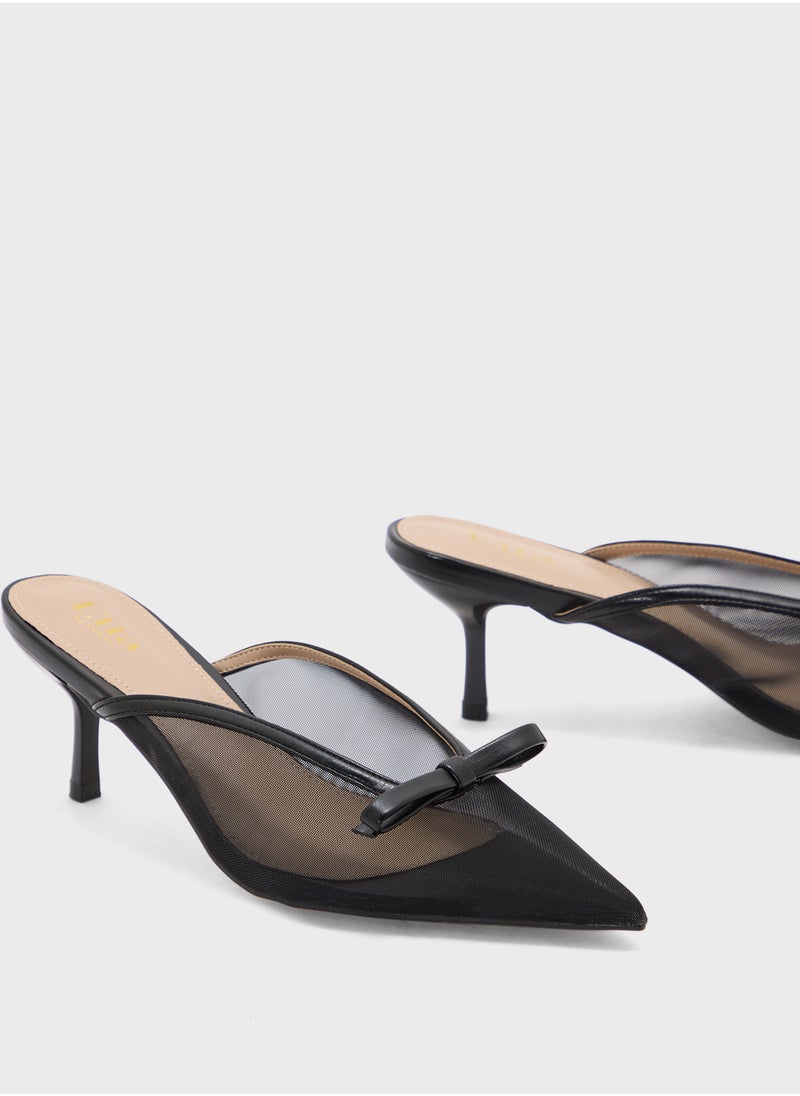 Bow Detail Mesh Pump