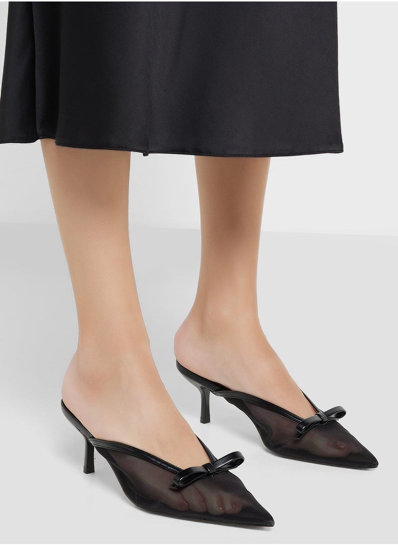 Bow Detail Mesh Pump