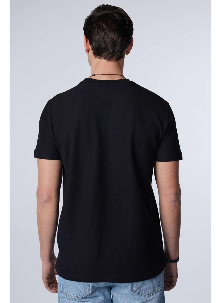 Men's Slim Fit Narrow Cut Cotton Soft Textured Patterned Black Crew Neck T-Shirt